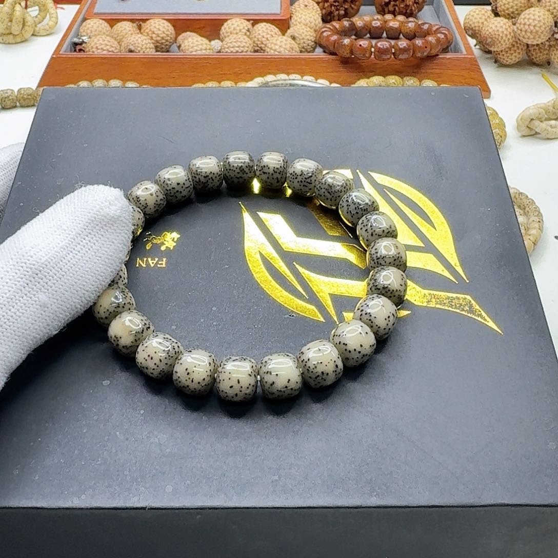 星月菩提吊坠23梵天小冰糖双留白针尖星 10左右单圈