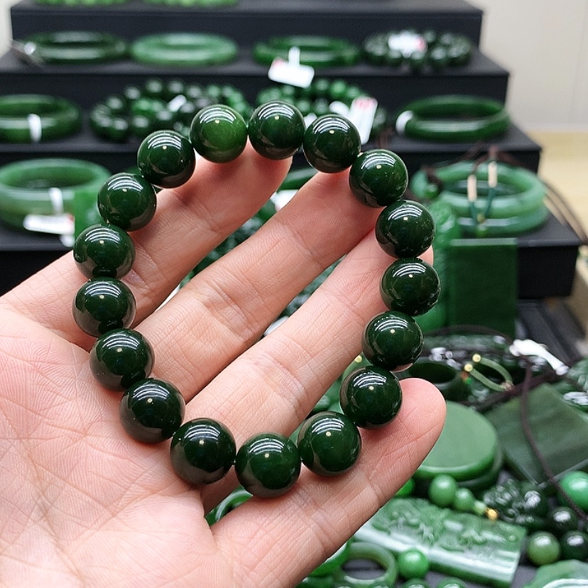 【闪购商品】和田玉（碧玉）手链未镶嵌超***飞