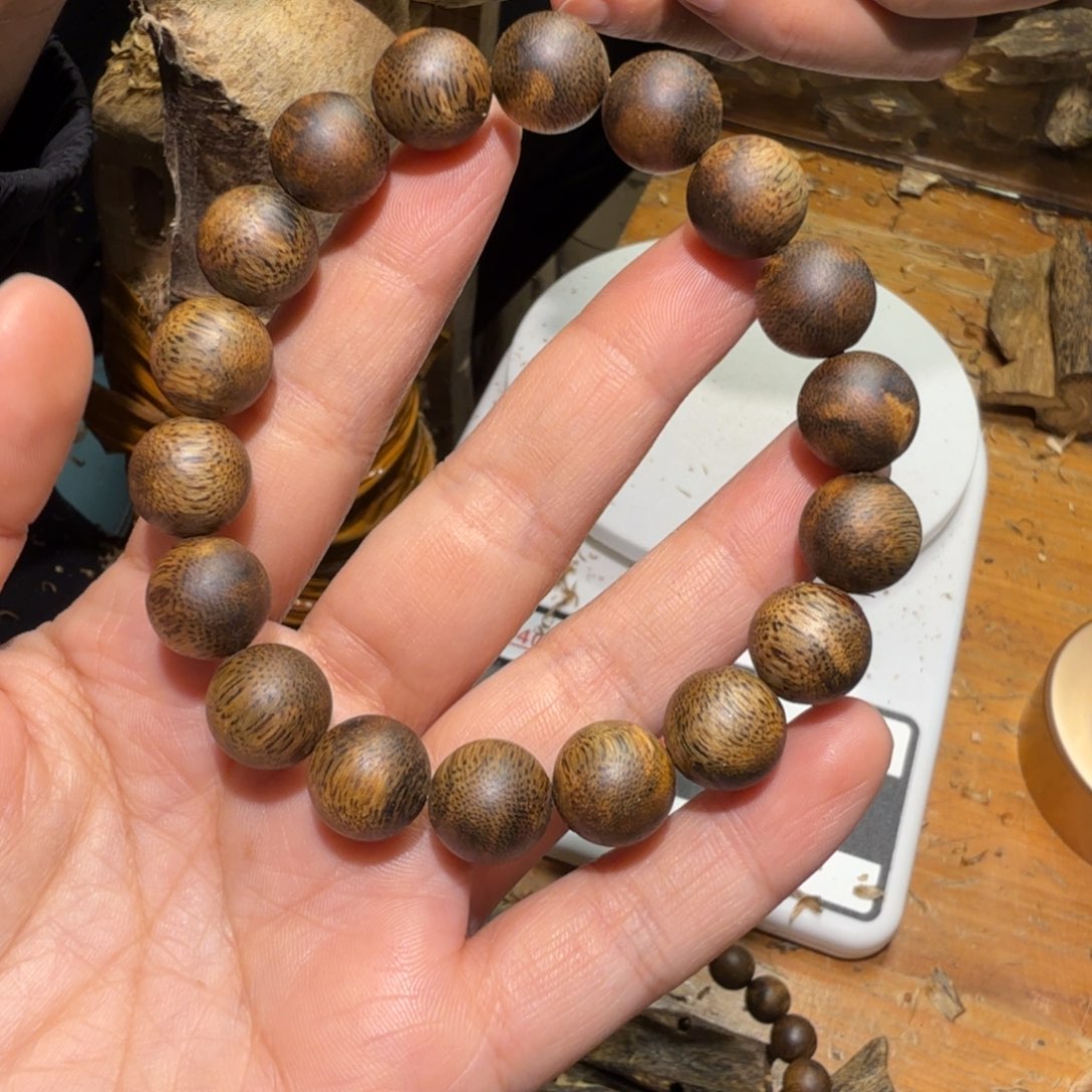 棋楠沉香白奇块料13克