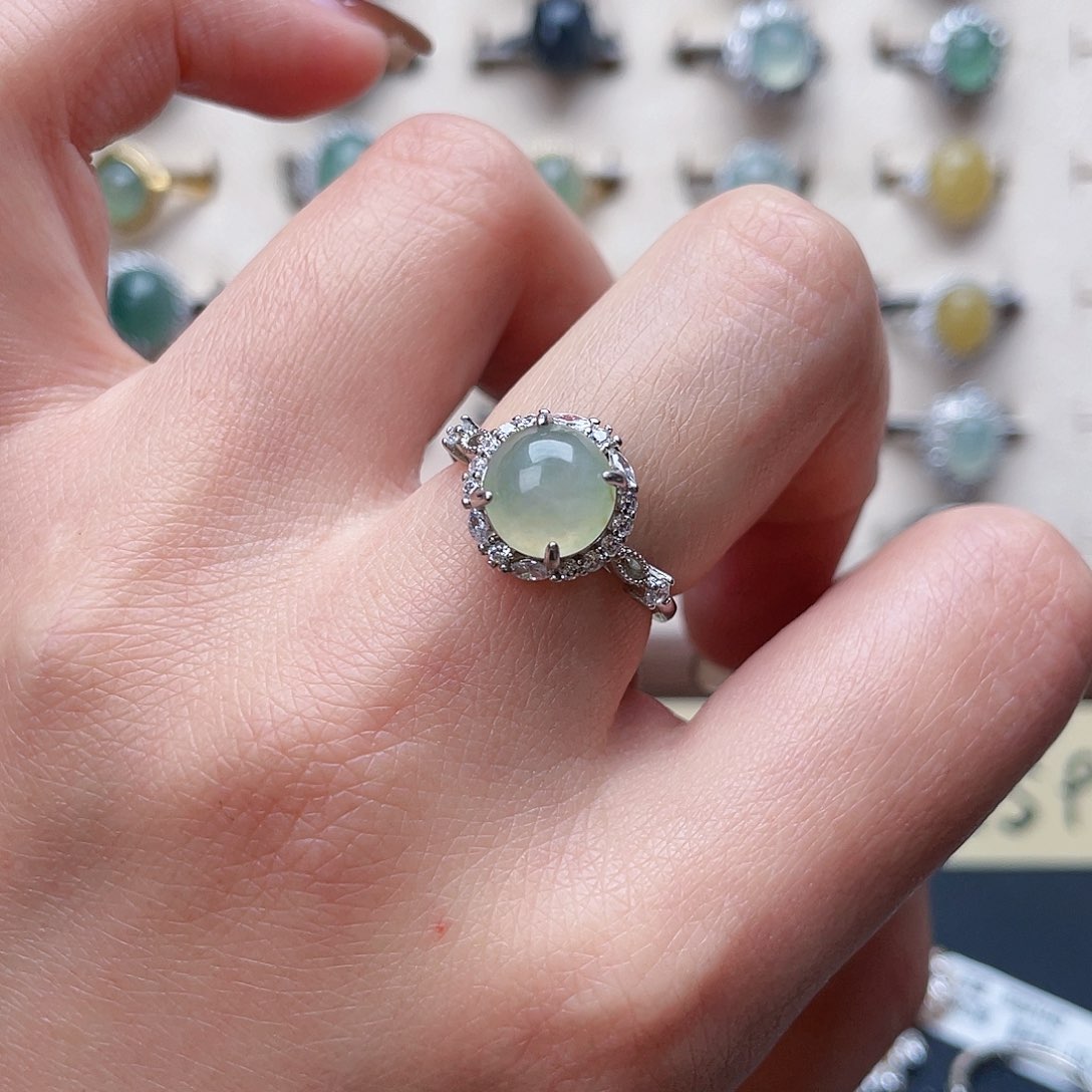 翡翠戒指未镶嵌戒指