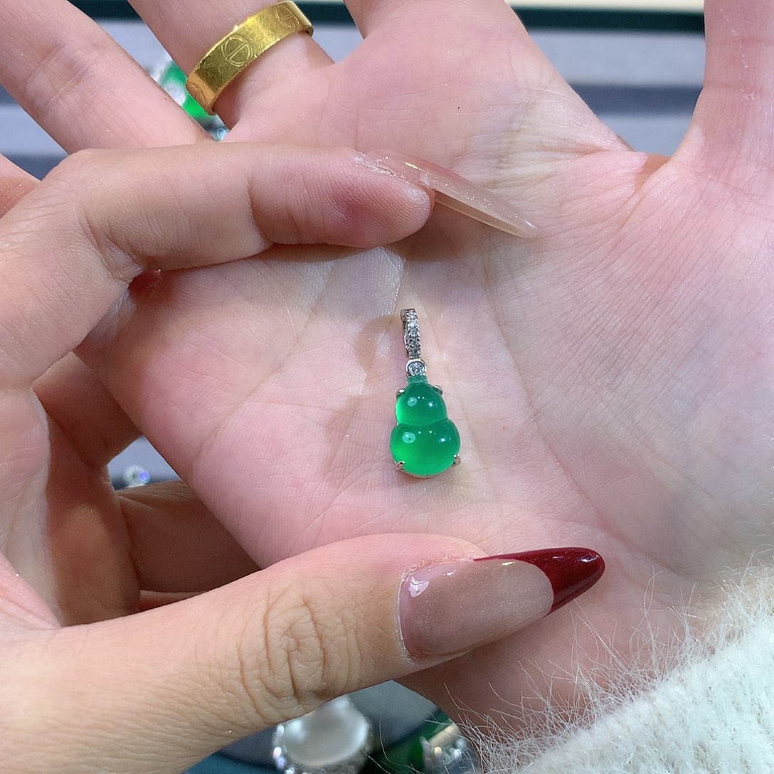 玛瑙/玉髓颈饰银S925镶嵌