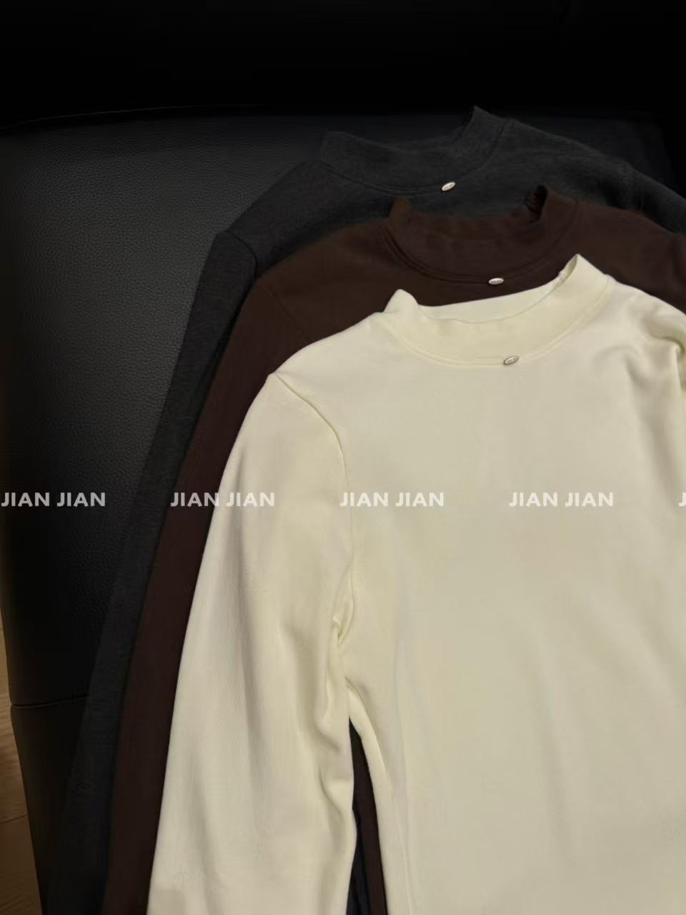 剪剪家【黄昏美术】圆领加绒内搭软糯百搭打底T恤T3570