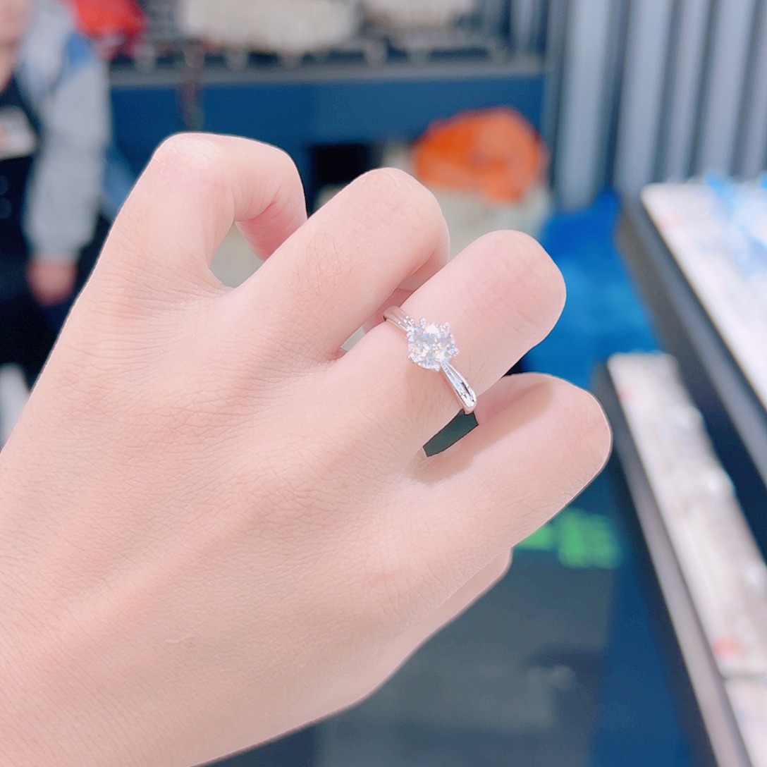 锆石纯铜合金耳环的