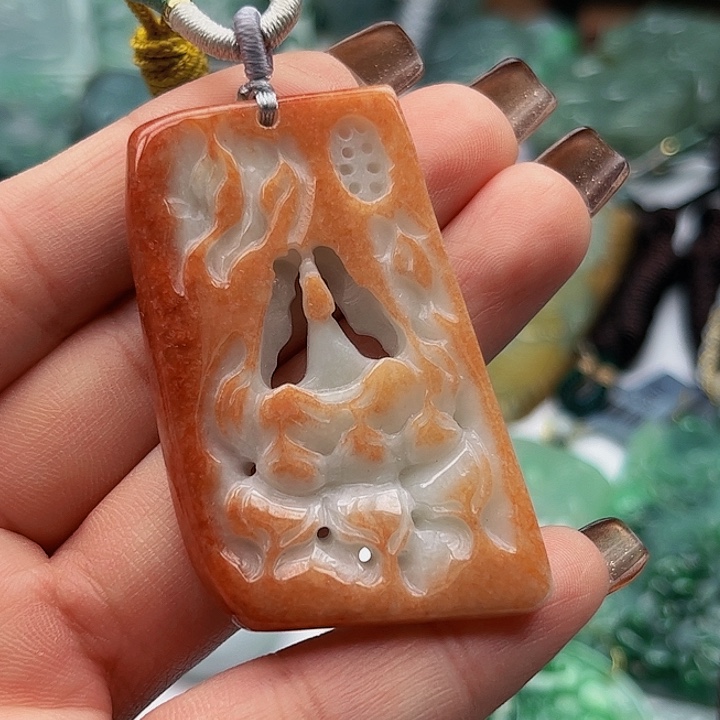 翡翠未镶嵌颈饰挂件