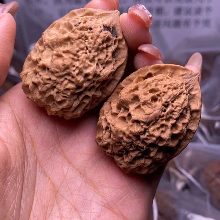 核桃云南野生铁核桃7号37mm