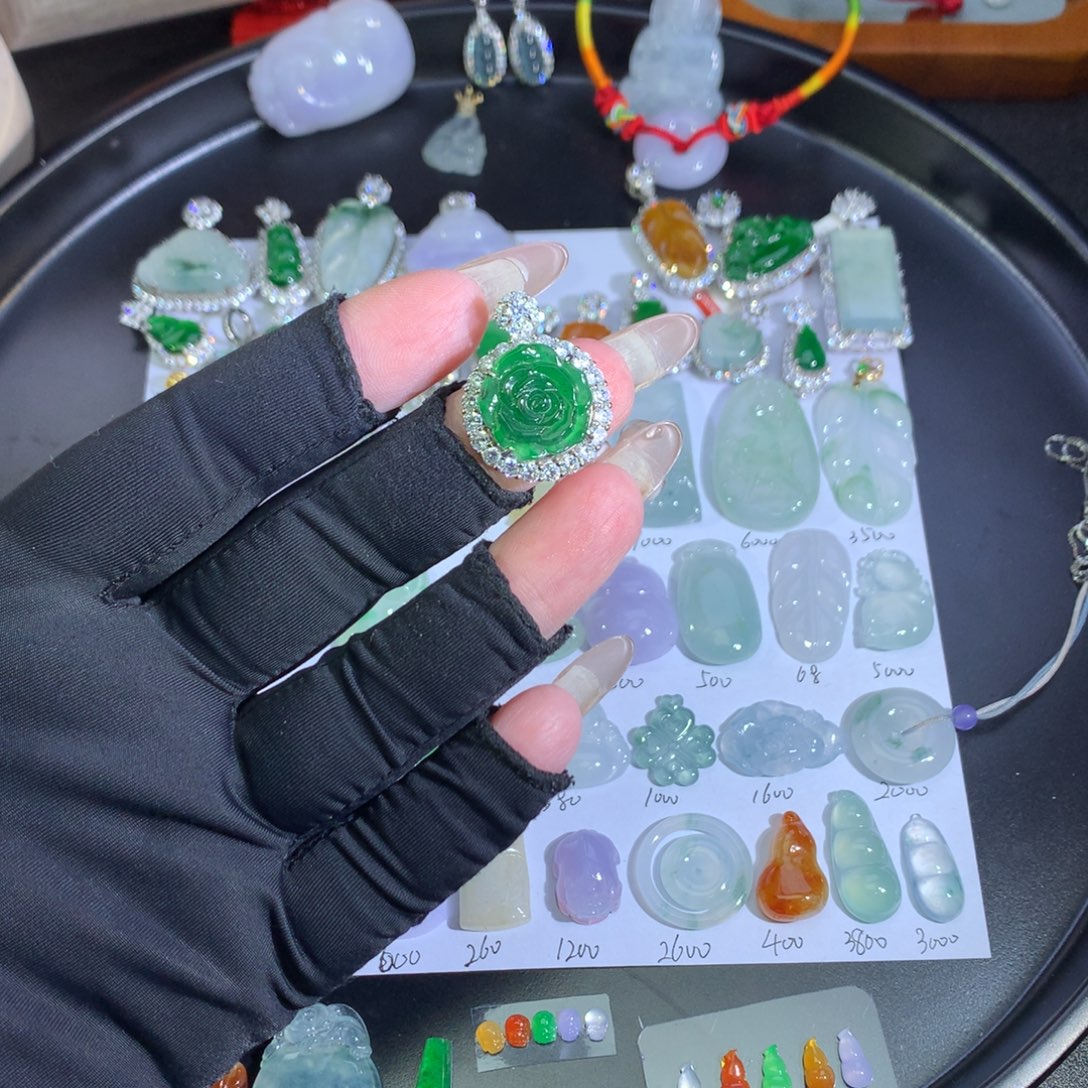 翡翠银S925镶嵌吊坠(不含链)玫瑰