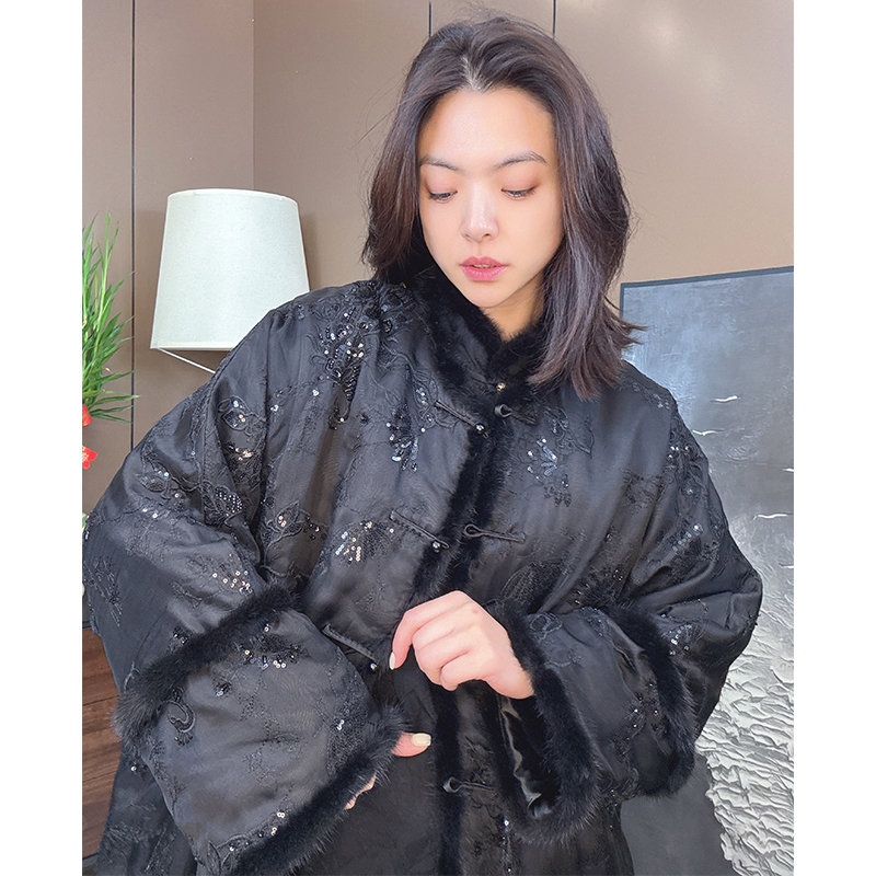 【二姐国潮】轻奢貂毛拼接亮片刺绣重工棉服宽松大码夹棉外套6820