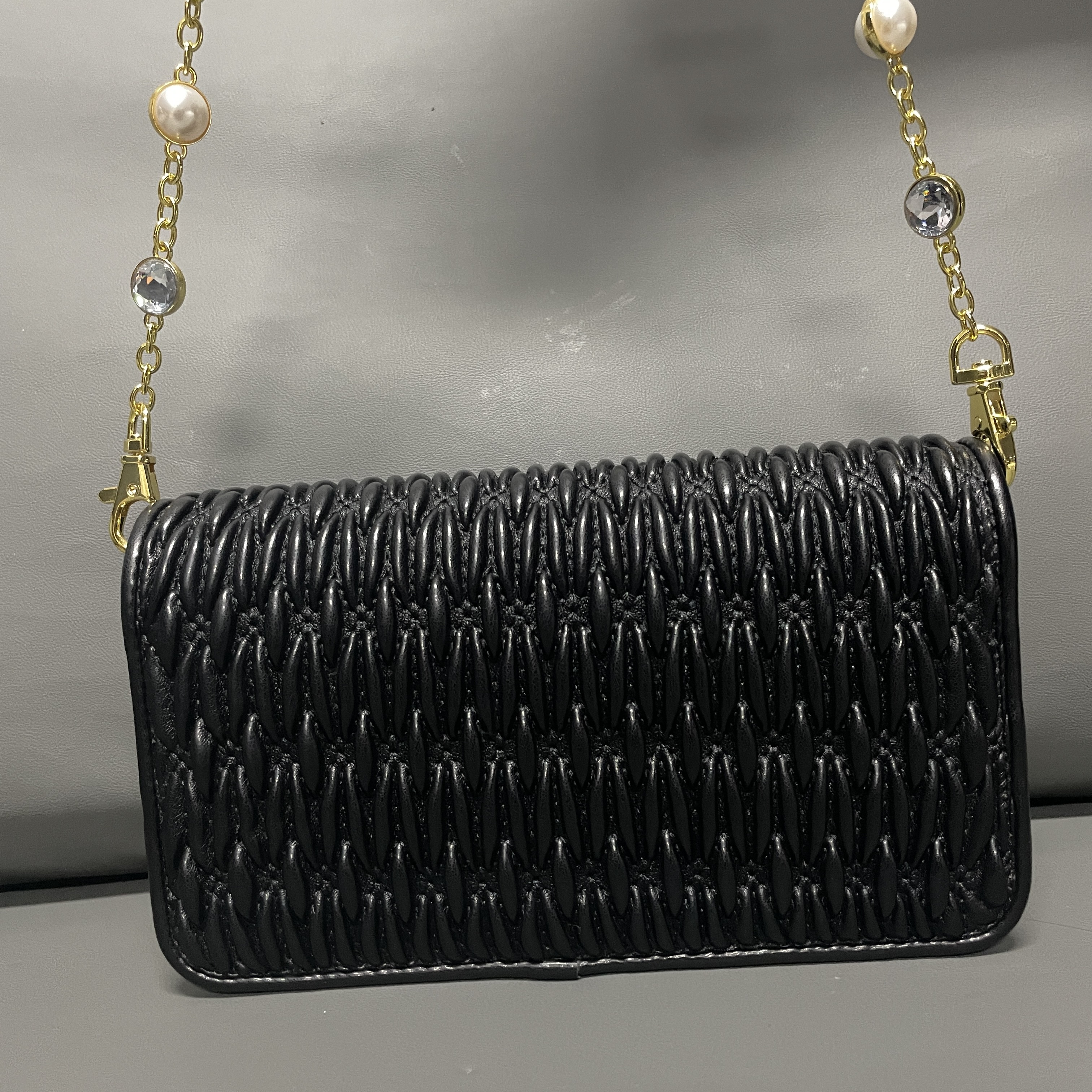 潮流真皮新款女包小手提 0203 黑色褶皱珍珠链