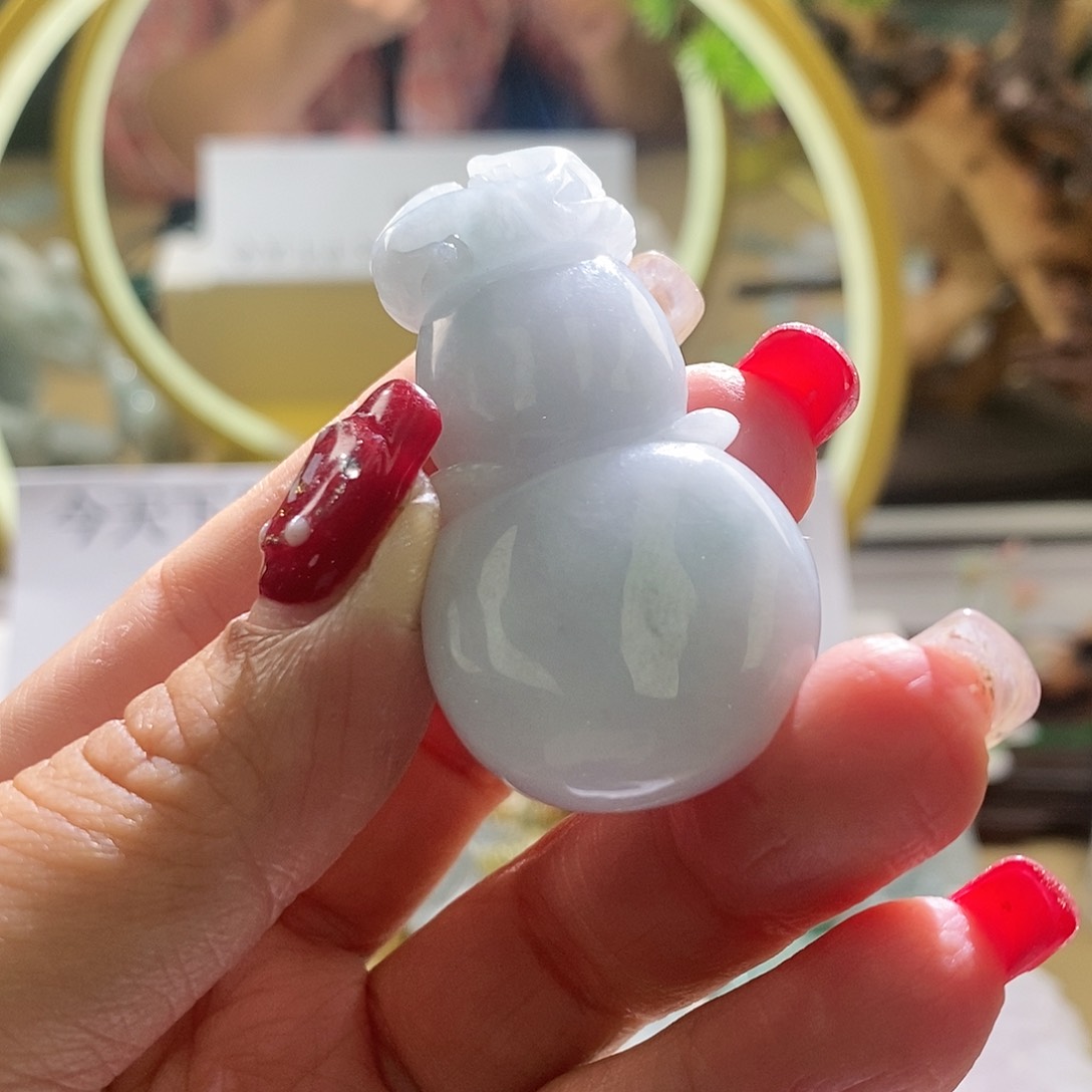 【闪购商品】翡翠颈饰未镶嵌葫芦