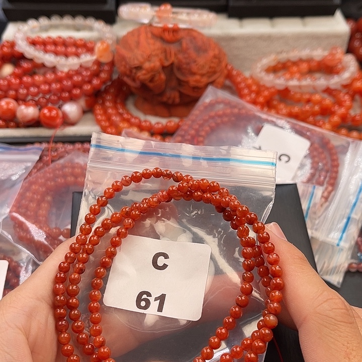 南红玛瑙未镶嵌多样性发货默认微瑕称重4mm