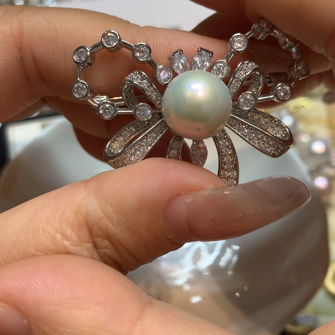 淡水珍珠胸饰未镶嵌