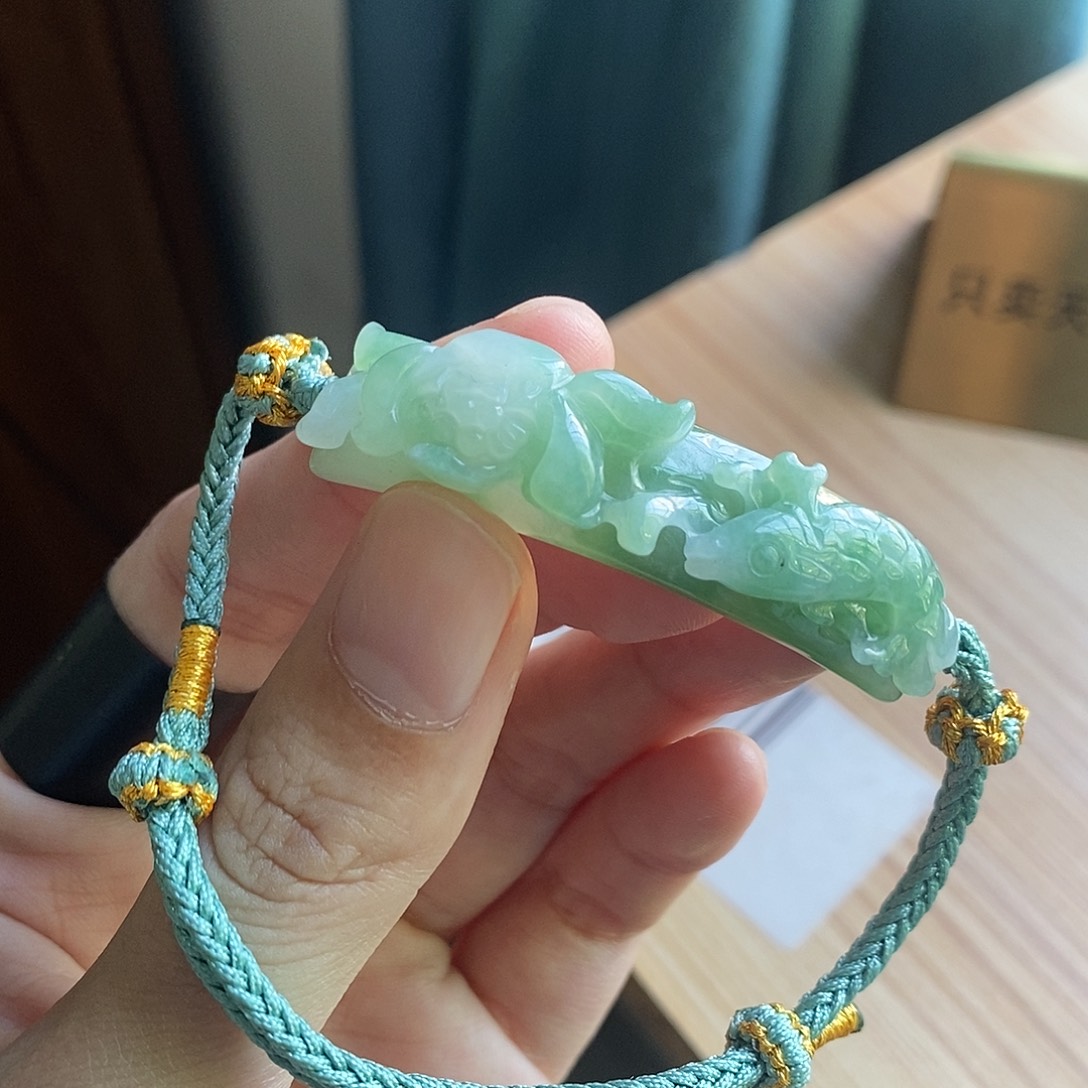 【闪购商品】颈饰未镶嵌翡翠天然缅甸A货翡翠