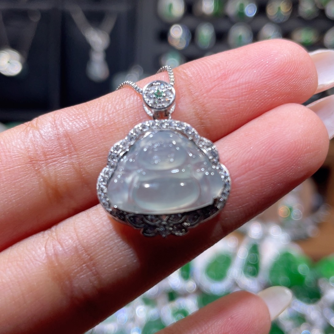 翡翠银S925镶嵌颈饰白冰小佛