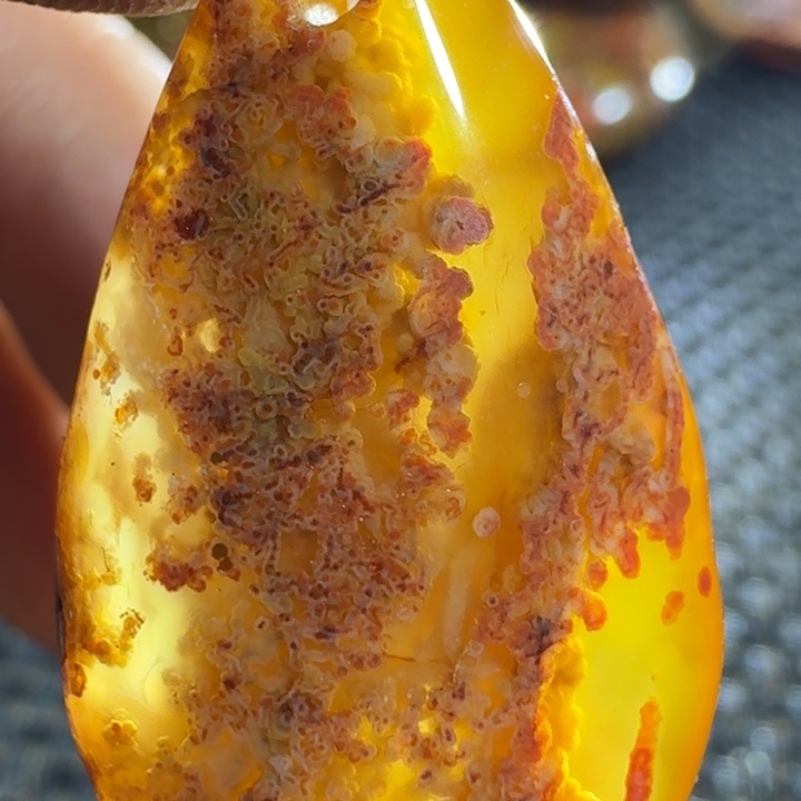 鼎***芳玛瑙/玉髓未镶嵌颈饰