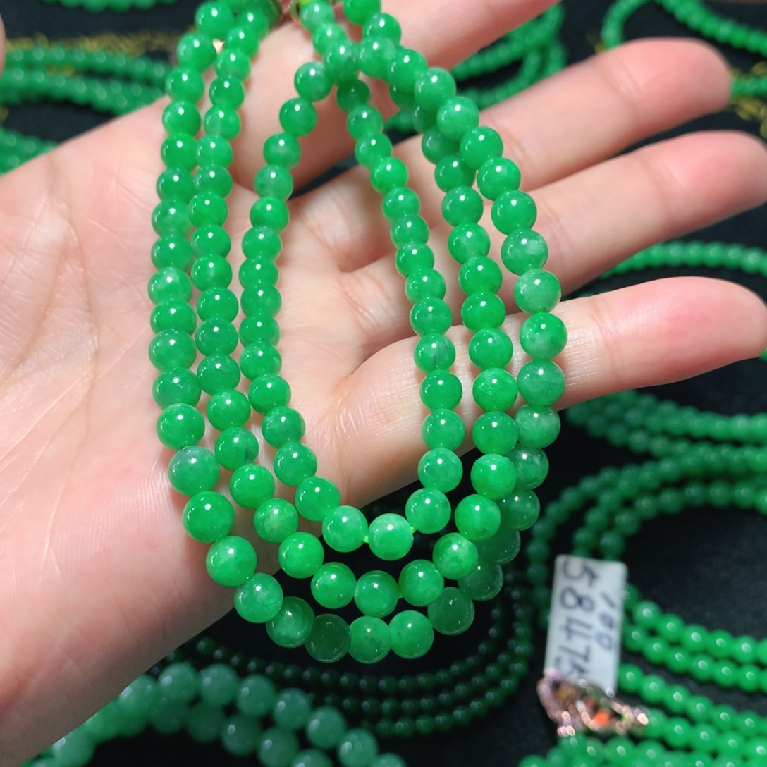 翡翠未镶嵌颈饰缅甸翡翠