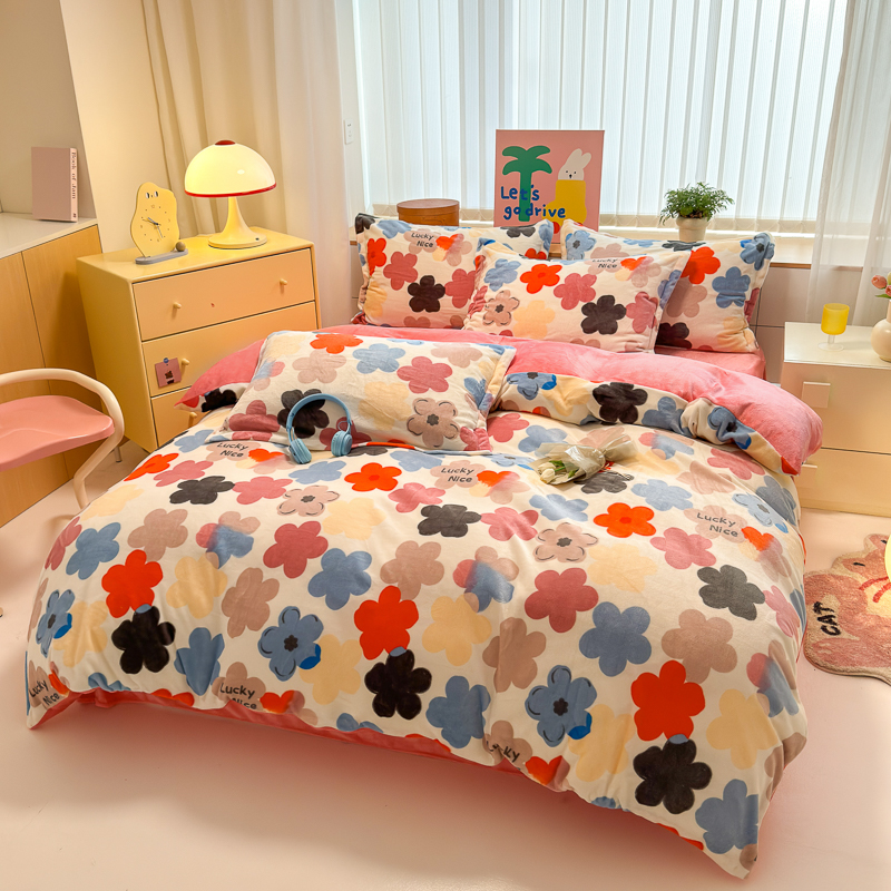 【冬季印花牛奶绒七色花四件套】