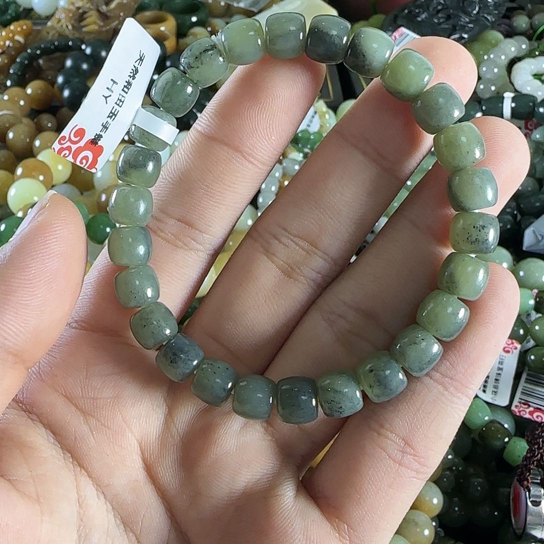 和田玉手链未镶嵌153