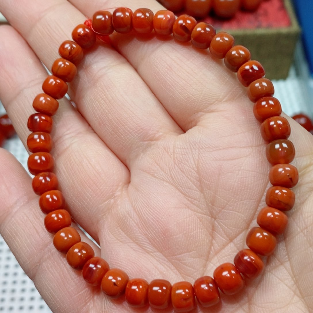 南红玛瑙手串未镶嵌卡6
