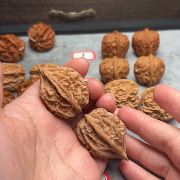 吊坠文玩核桃野生麻鸡【3102】