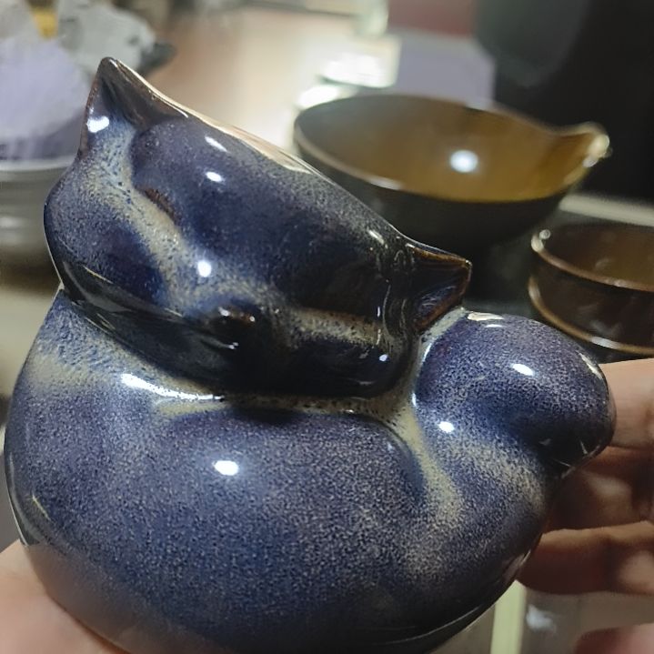一*陶瓷七厂花釉小狐狸