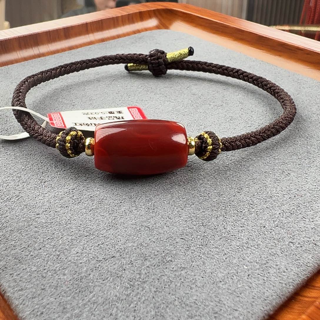 南红玛瑙手串未镶嵌