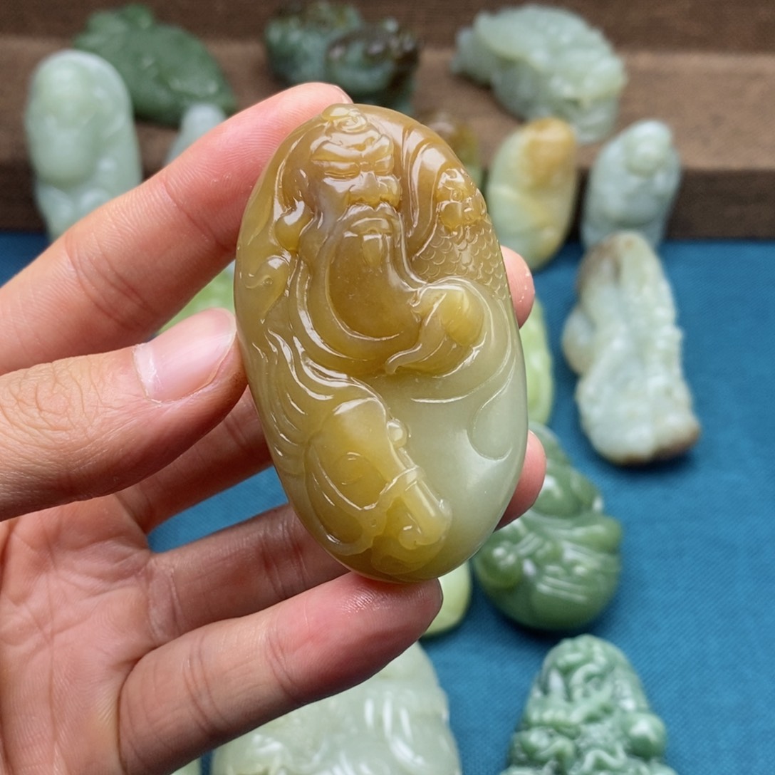 未镶嵌和田玉珠宝奇石张