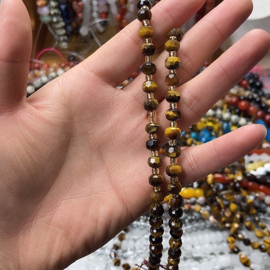 玛瑙/玉髓未镶嵌珠宝半成品卡8黄虎切面车轮一条