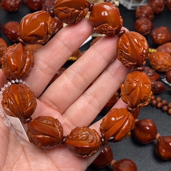 吊坠橄榄核努****丶8888888