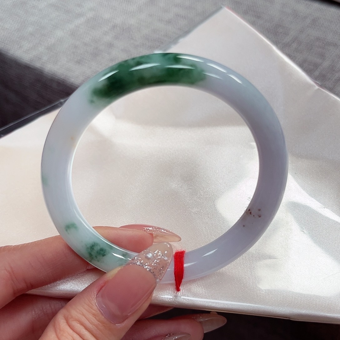 翡翠未镶嵌手镯手镯