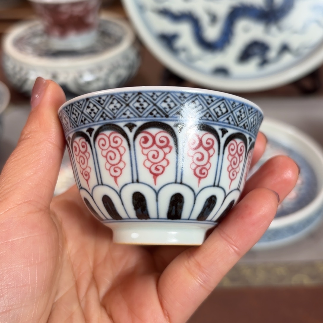 杯青花釉里红宝像杯