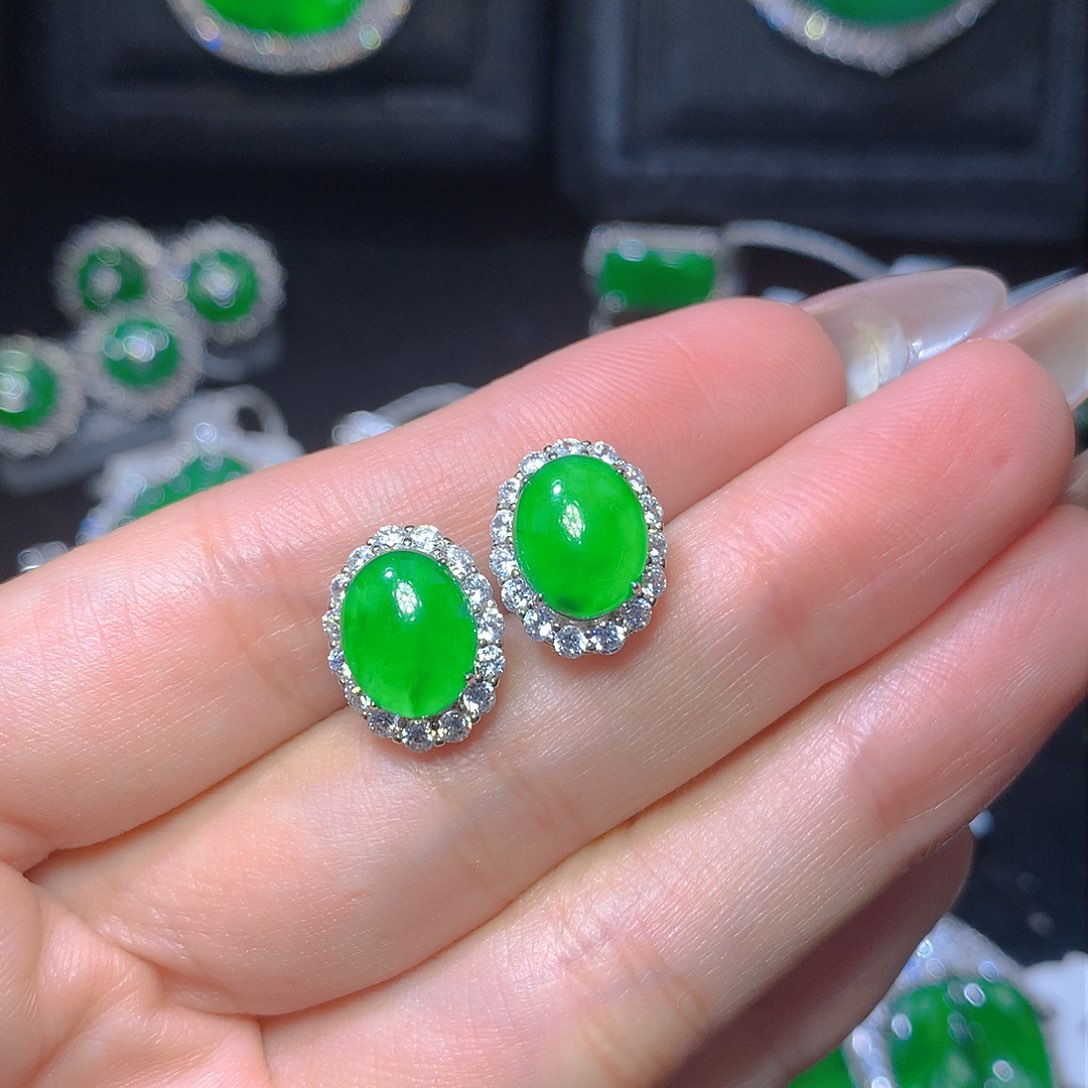 翡翠吊坠(不含链)银S925镶嵌翡翠