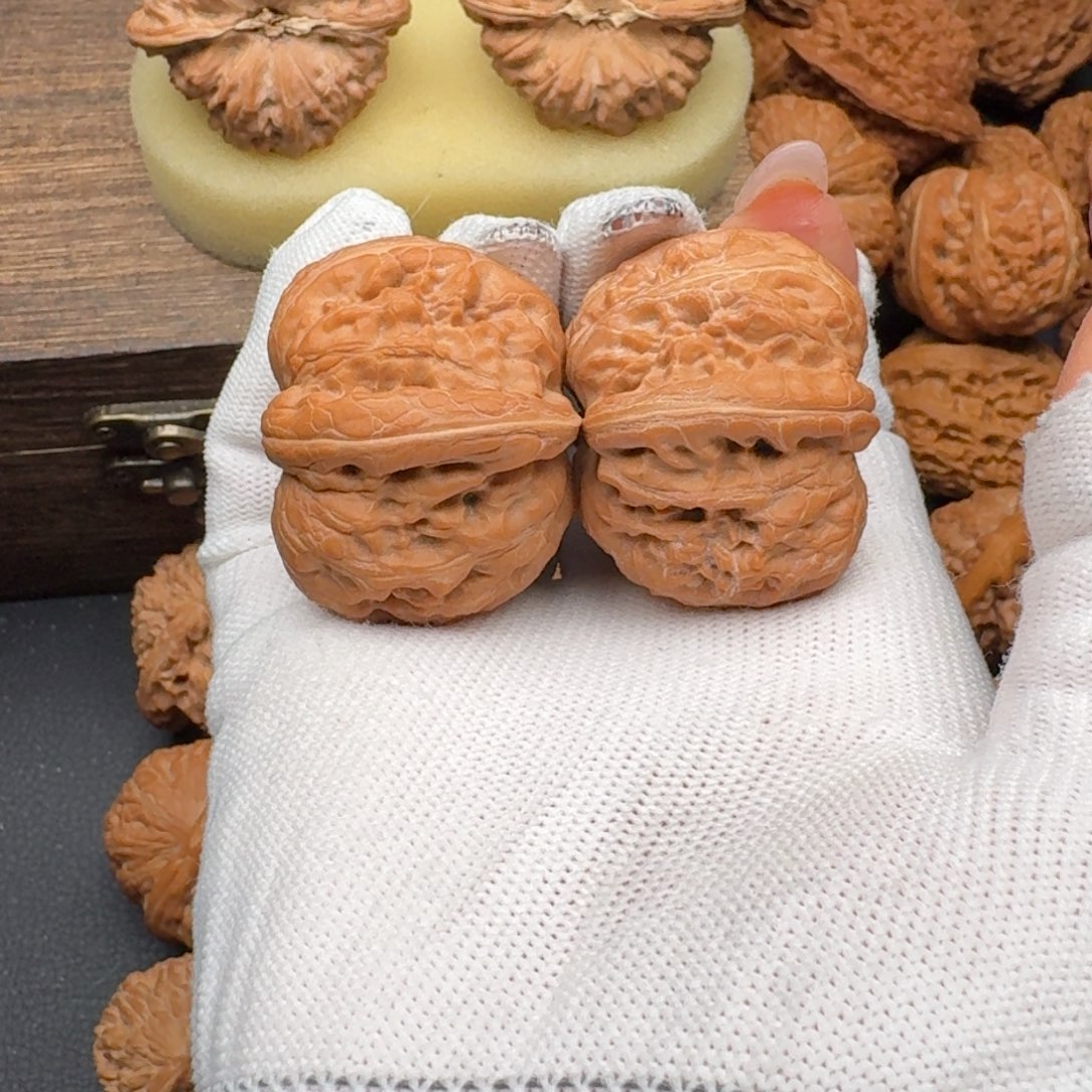 文玩核桃吊坠小*39元宝4754