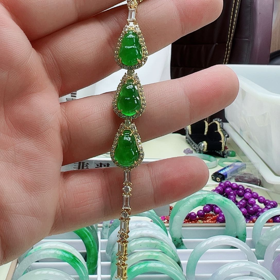 翡翠吊坠(赠链)银S925镶嵌