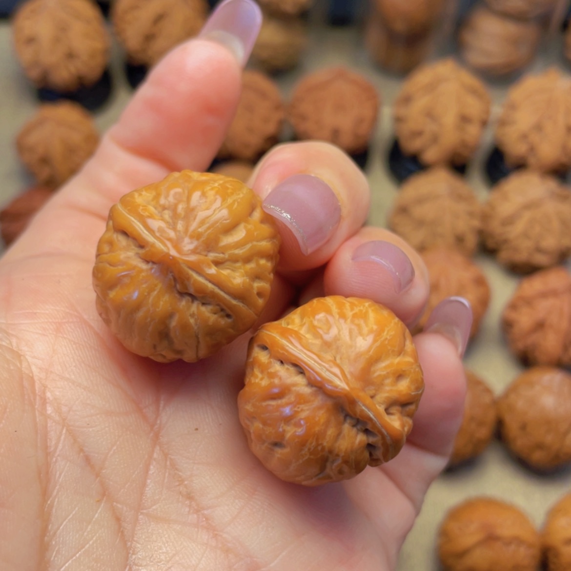 【闪购商品】吊坠文玩核桃小金元包