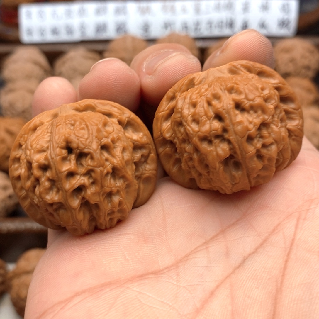 吊坠文玩核桃37尺 血麒麟 29