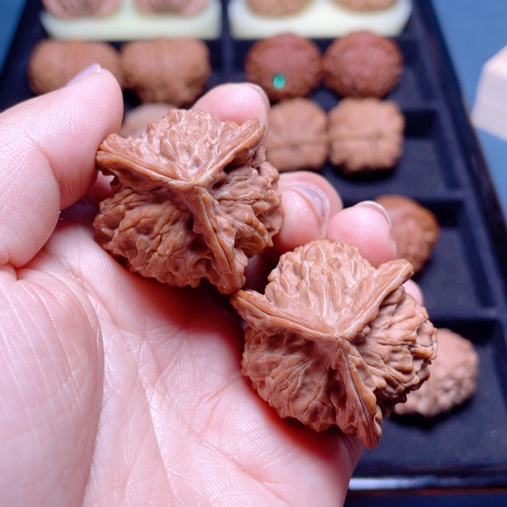 文玩核桃把件盘山37