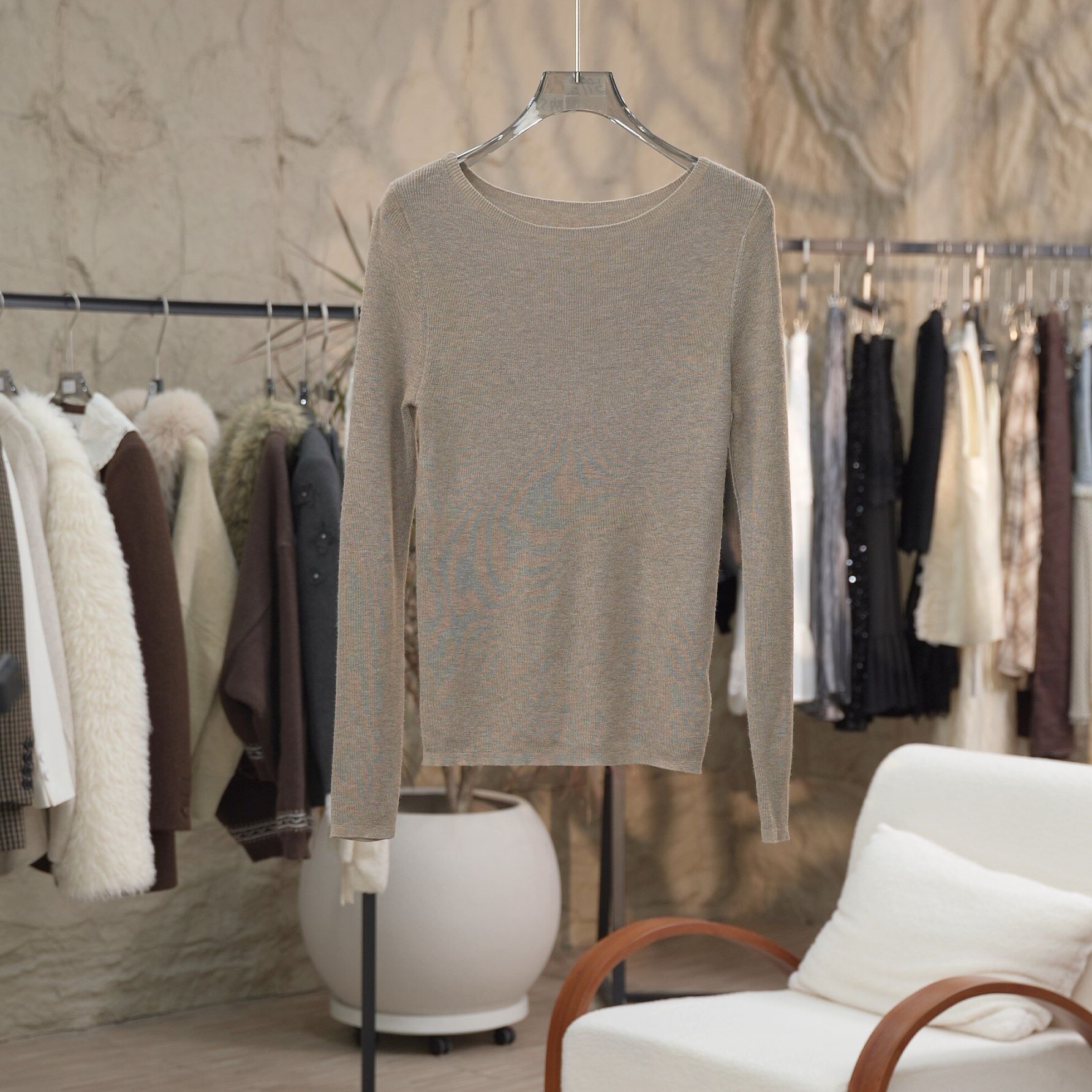 【南油香缇路耐家】针织长袖常规套头款秋季打底衫女装 SY 001