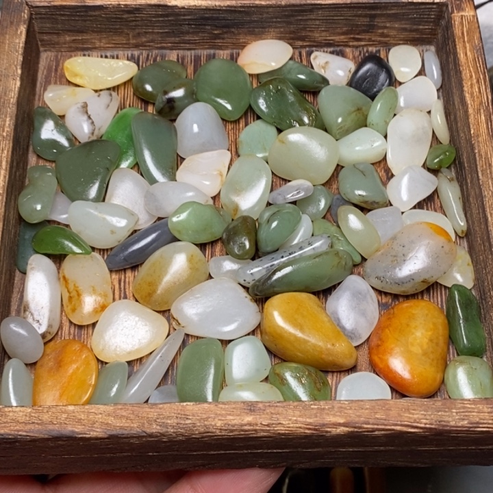 和田玉（子料）未镶嵌颈饰