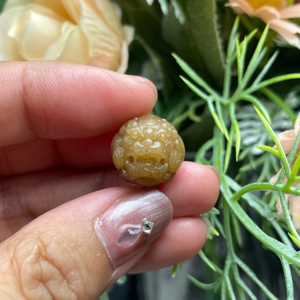 天然和田玉新疆且末红糖料貔貅珠子挂坠颈饰手工雕刻编织精雕吊坠