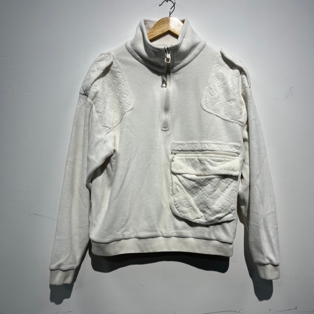 99新 LouisVuitton/路易威登 99新Lv浮雕植绒卫衣 尺码：XS