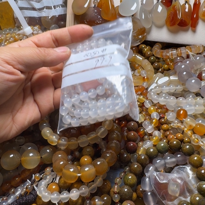 茶***儿玛瑙/玉髓未镶嵌颈饰0050