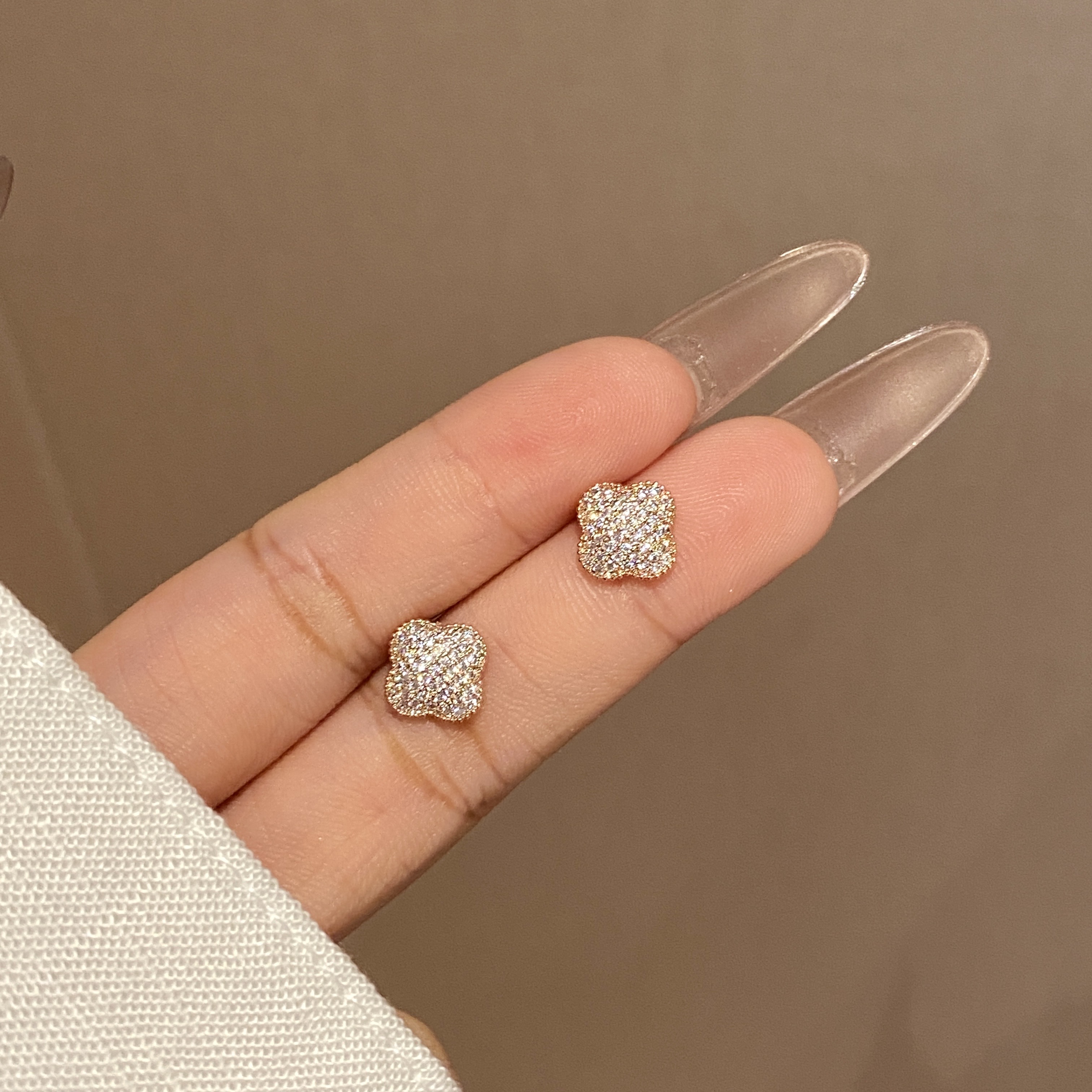 925银合成锆石耳饰 四叶草爆闪设计款耳钉璀璨耳钉A2657