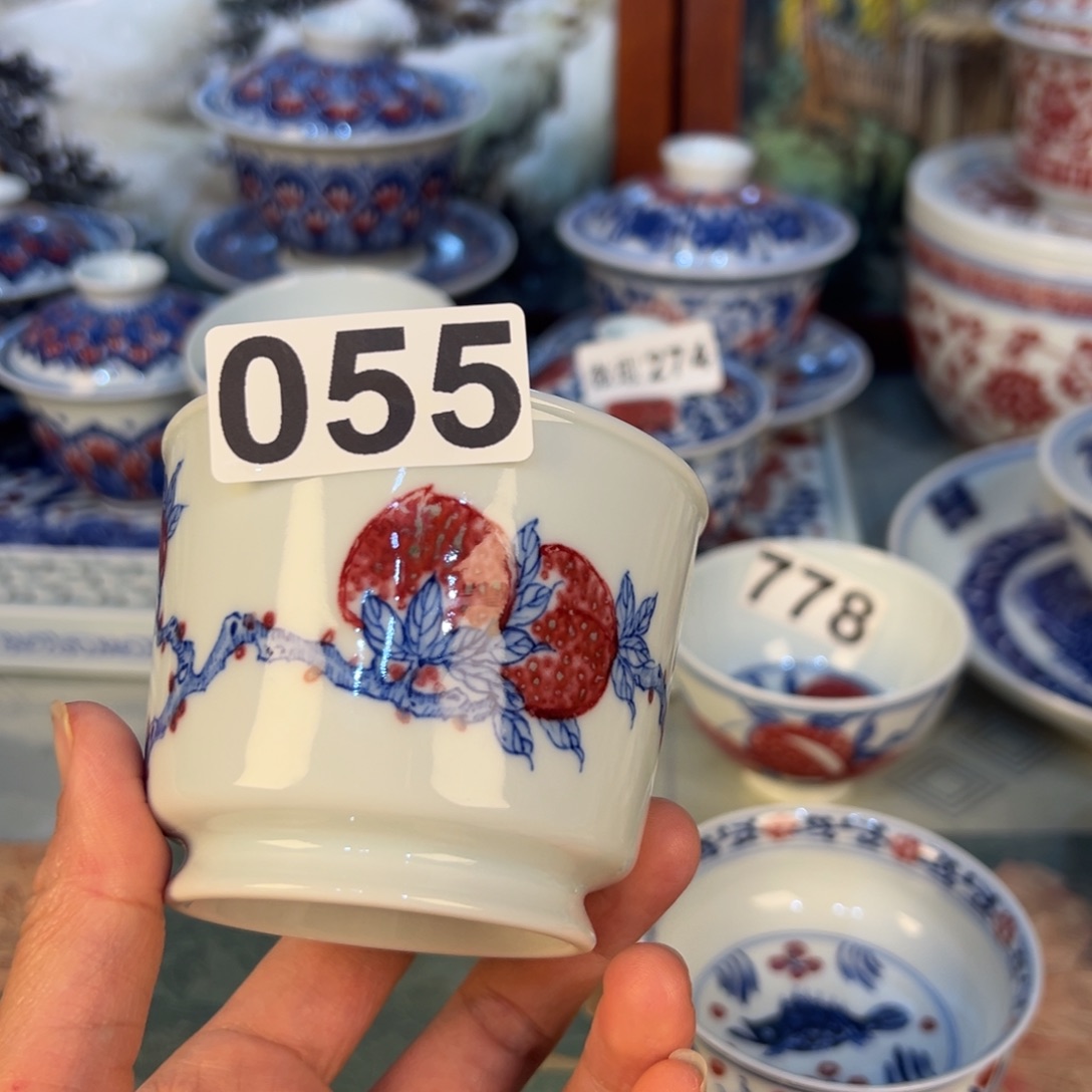 杯布*青花釉里红釉下