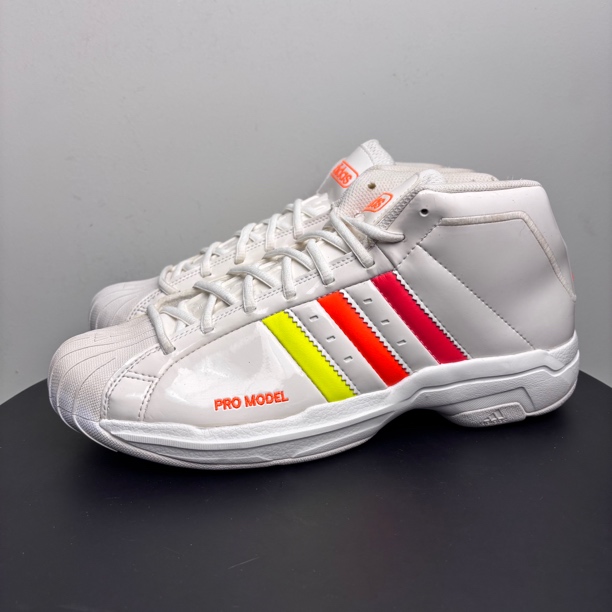 99新 adidas/阿迪达斯 43码 贝壳头篮球鞋 保真 中古球鞋