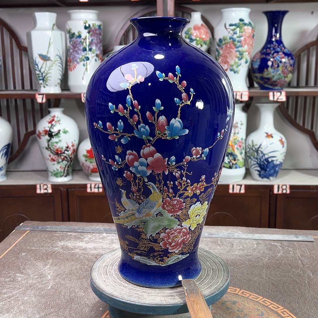 陶摆件景德镇陶瓷梅景泰蓝