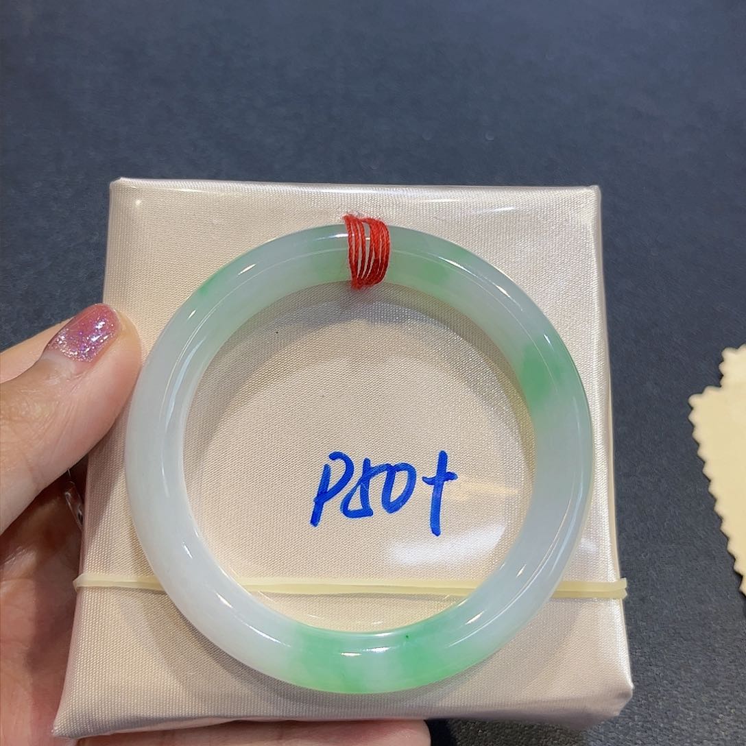 翡翠未镶嵌手镯50圈口