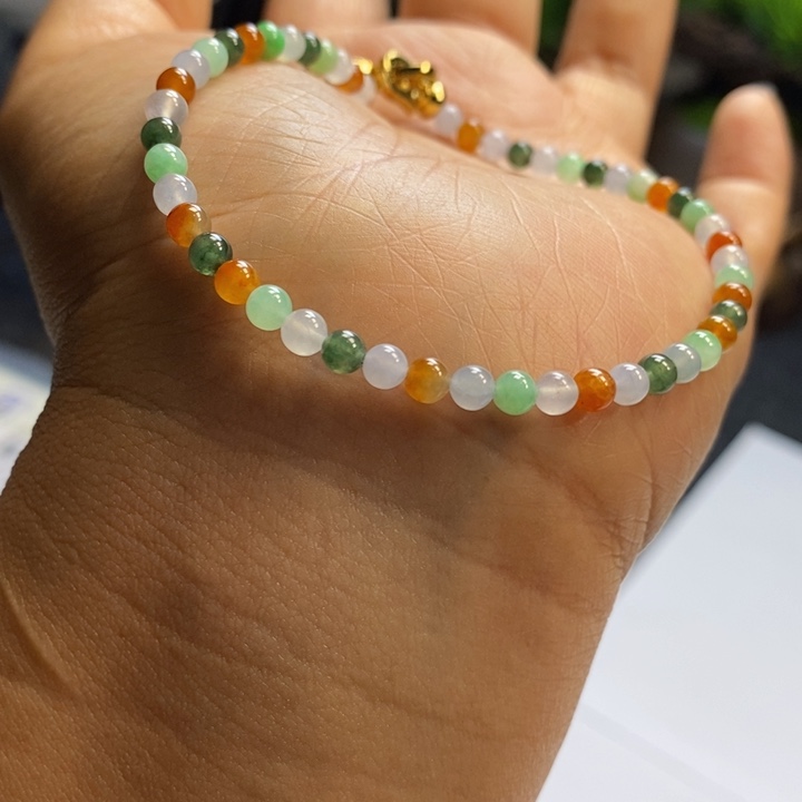 未镶嵌定制翡翠7卡3.8