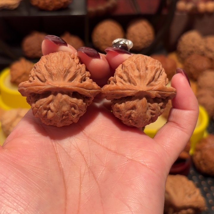 文玩核桃吊坠宫灯38