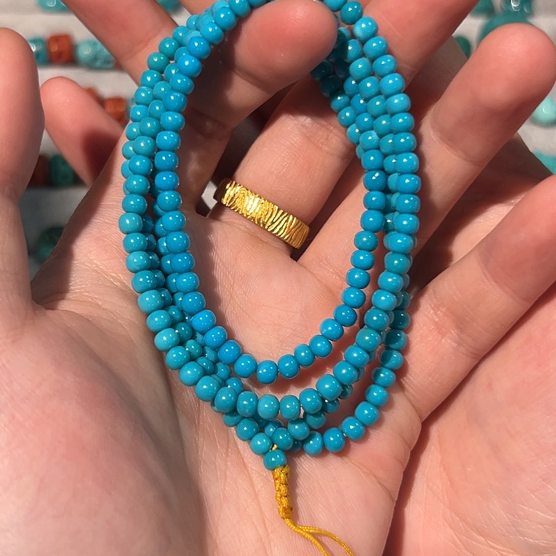 绿松石配饰未镶嵌