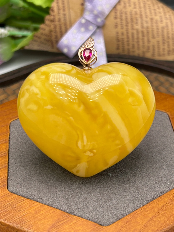 纯天然原矿焦皮料蜜蜡18k金爱心爆力黄白妖花千层立体高端女款